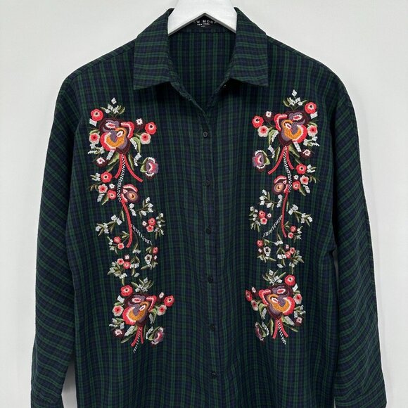 Few Moda Top Shirt Blouse Size Small Embroidered Blue Plaid Floral Long Sleeve - Picture 2 of 9